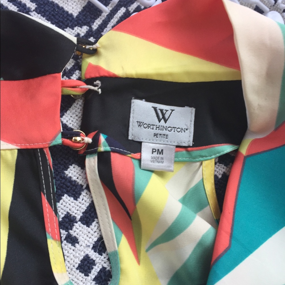 Modern Geometric Halter - Picture 6 of 8